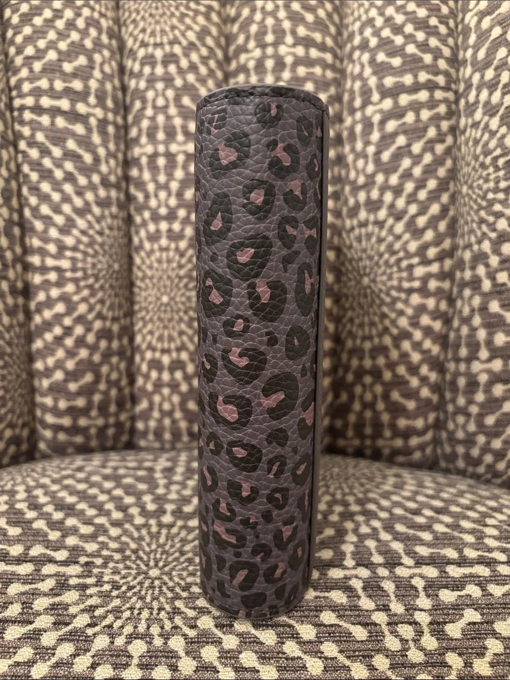 Aura Estelle A6 Rings 30mm Planner Cover Leopard Luxe Grey NEW and unused
